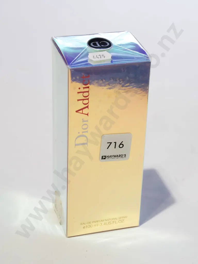 box; as new Dior Addict eau de parfum 100ml Image 1++