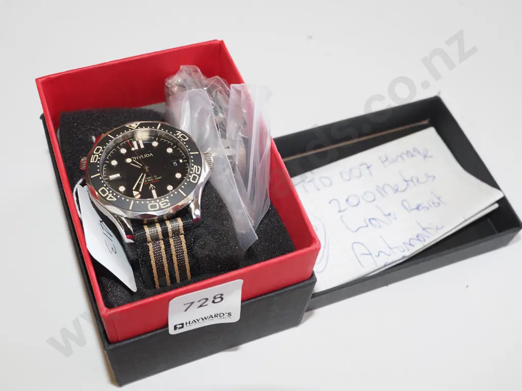 Phylida NTTD 200m water resistant automatic watch Image 1++