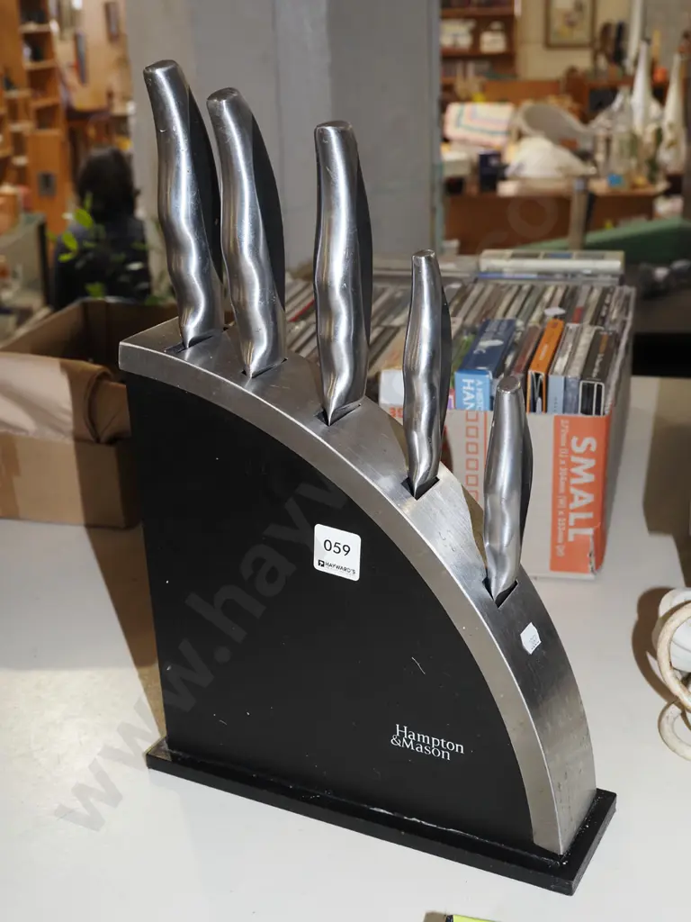 Hampton and Mason knives and block Image 1++