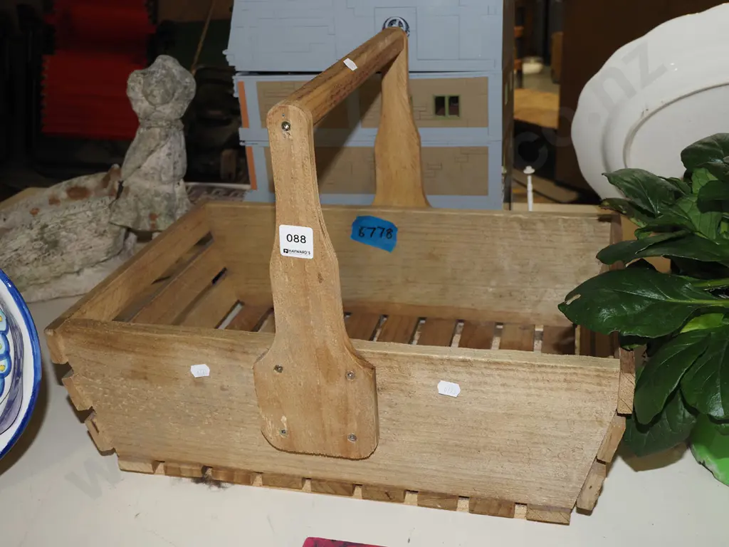 homemade wooden basket Image 1++
