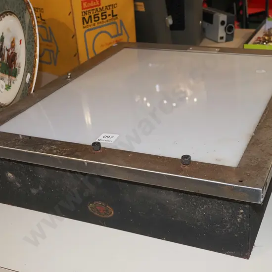 light box/ xray reader - slight rust