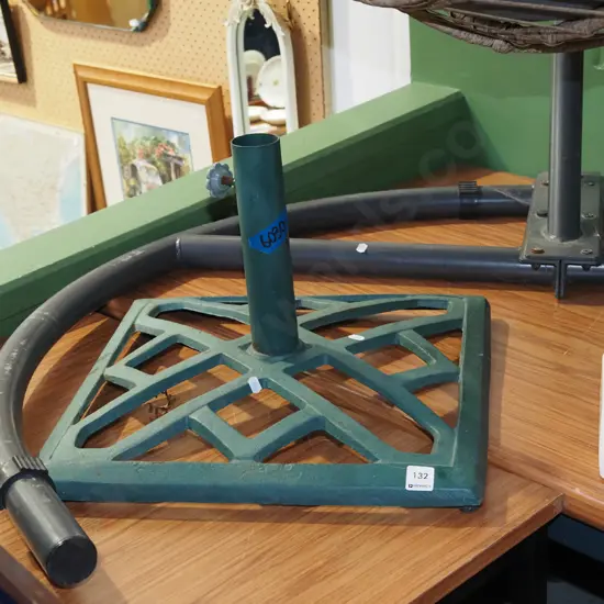 cast iron sun umbrella stand