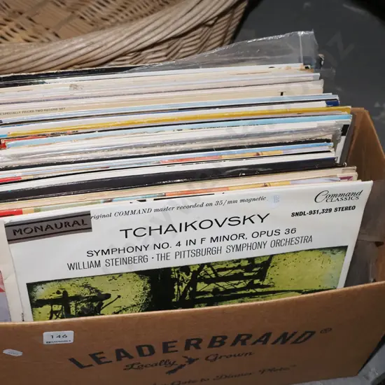 box; LPs