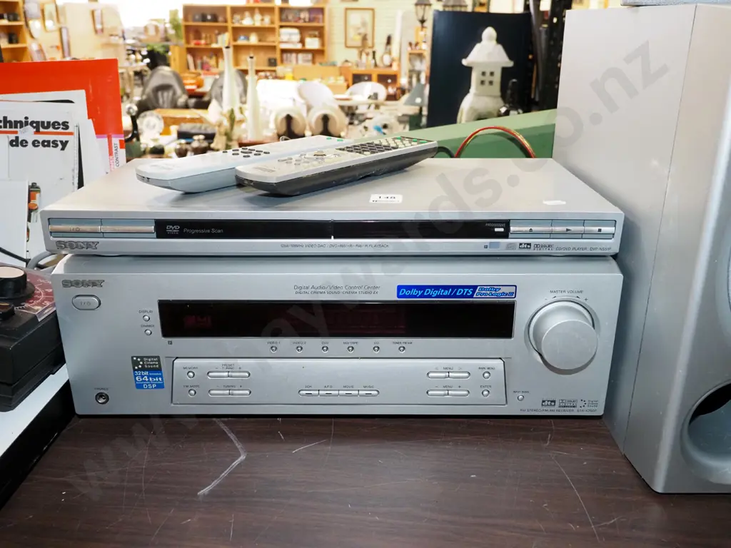 Sony digital audio/video control center, DVD player, sub woofer and centre speaker Image 1++