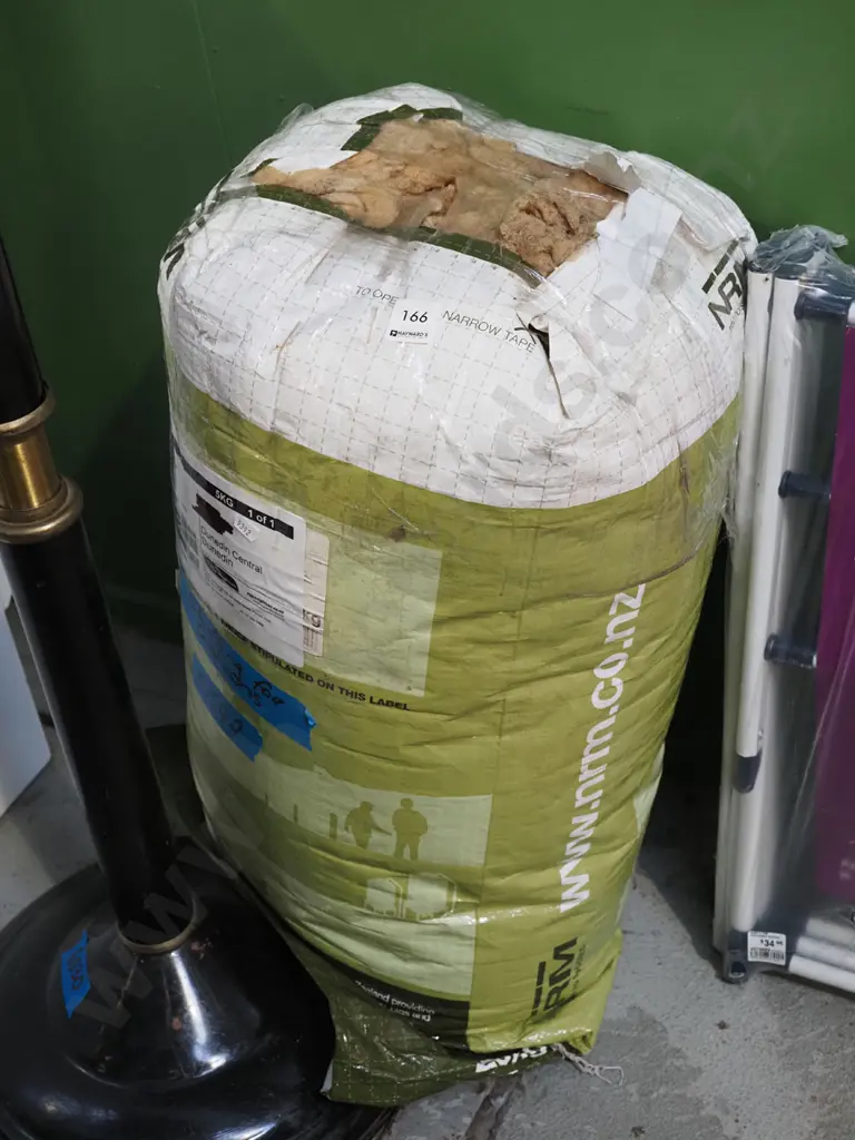 bag of cushion stuffing Image 1++