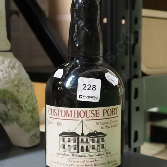 750ml Custom House port