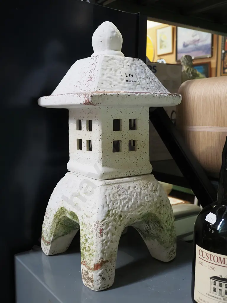 Japanese pagoda candle lantern H390 Image 1++