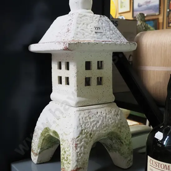 Japanese pagoda candle lantern H390