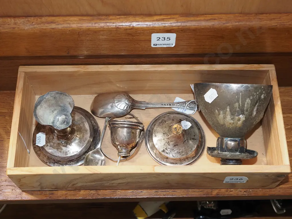 wooden box of silver odds and ends - some sterling Image 1++