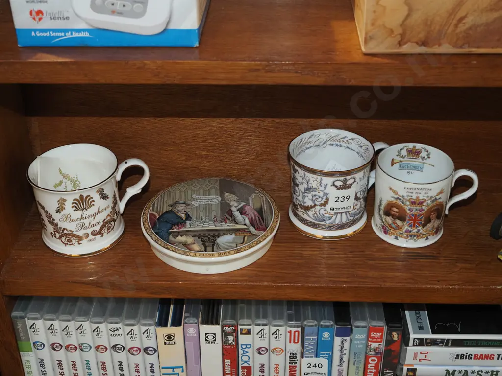 3x royal memorabilia cups, decorative reproduction pot lid Image 1++