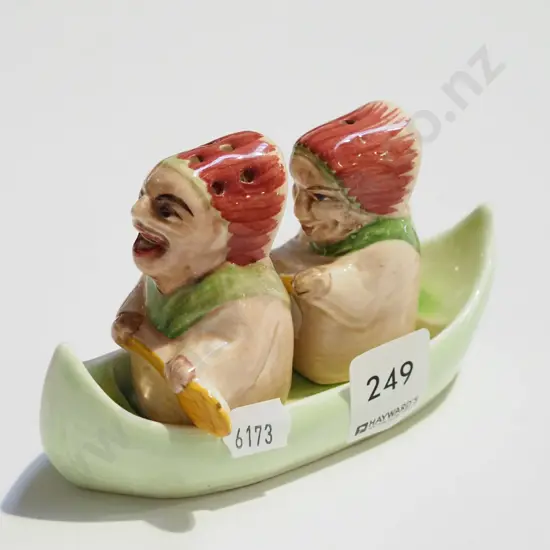 vintage novely salt & pepper shaker in canoe