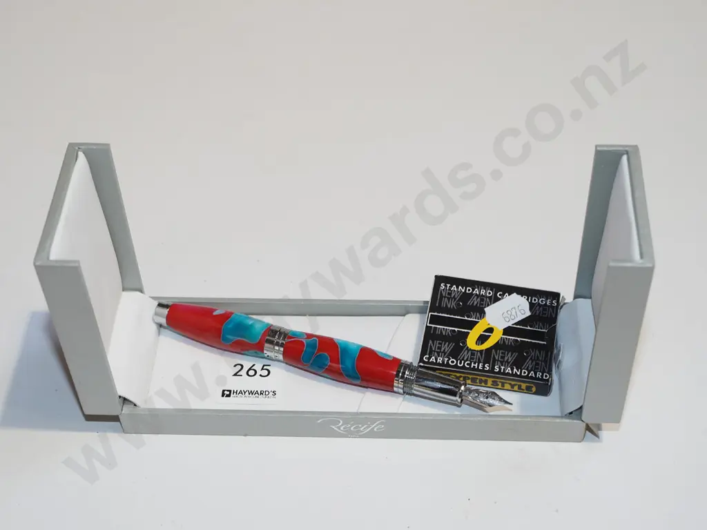 fountain pen & cartridges Image 1++