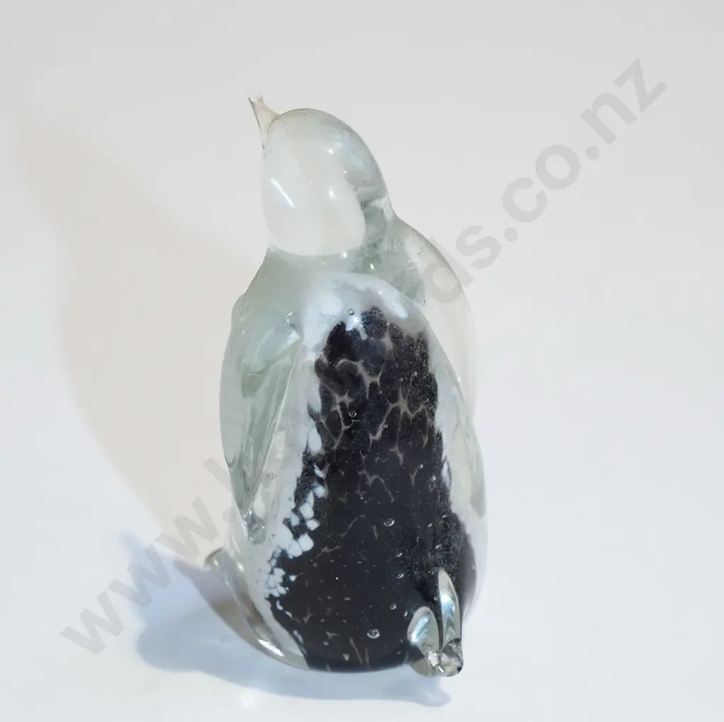 Hogland studio glass penguin H80 Image 1++