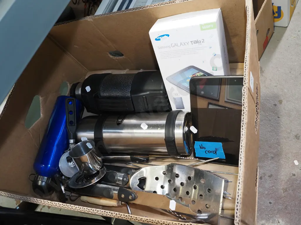 box; Samsung tablet - no cord, thermos, kitchen utensils etc Image 1++