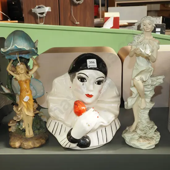 harlequin bust, 2x composite figurines Tallest H35