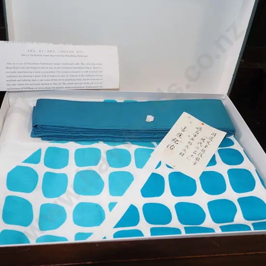  indigo  Japanese dyed clothing in box
