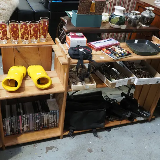 pine bookcase H750 W1410 D320