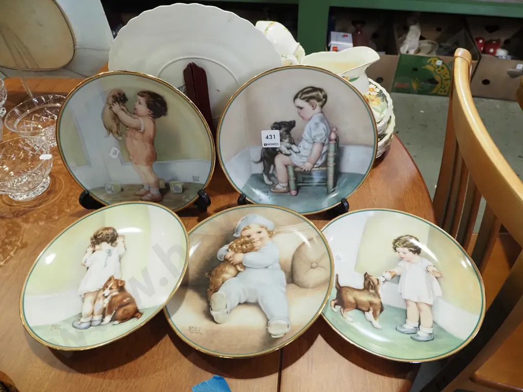 5x Hamilton Collection Child's Best Friend plates Image 1++