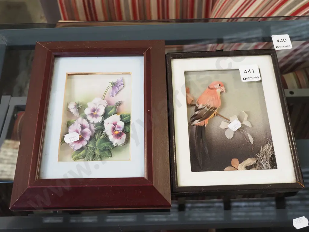 2x 3D artworks - pansies, bird Image 1++