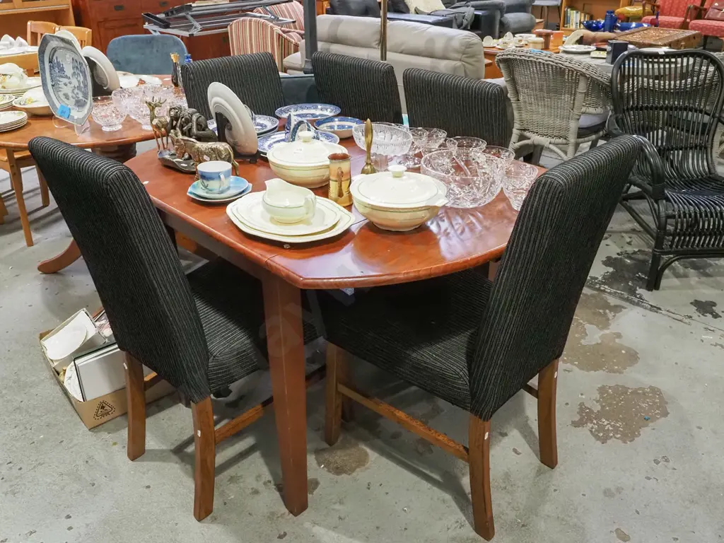 solid wood drop side extending dining table with 5 matching black upholstered high back chairs Image 1++