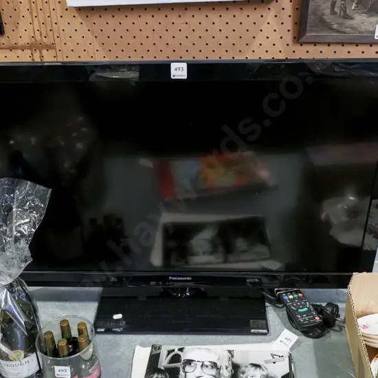 Panasonic 32' TV 