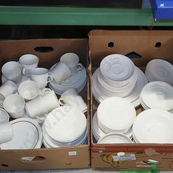 2x boxes of Crown Lynn cups, saucers, plates etc