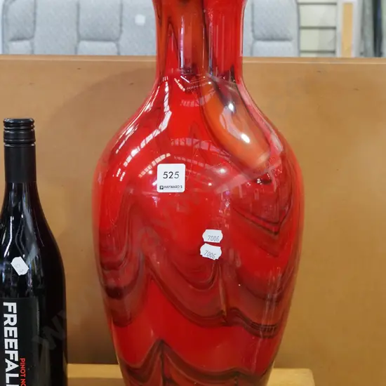 squirrel patterned red glass vase H440