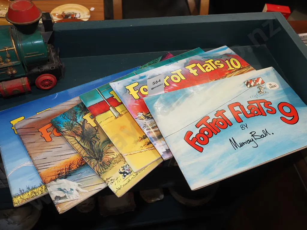 Footrot Flats books Image 1++