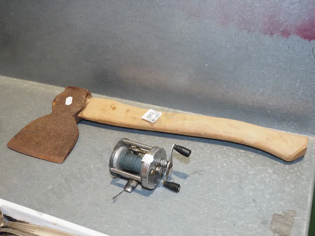fishing reel, vintage hatchet Image 1++