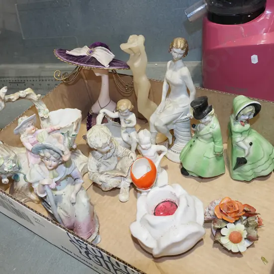box; jewellery stands, tea light candlestick etc
