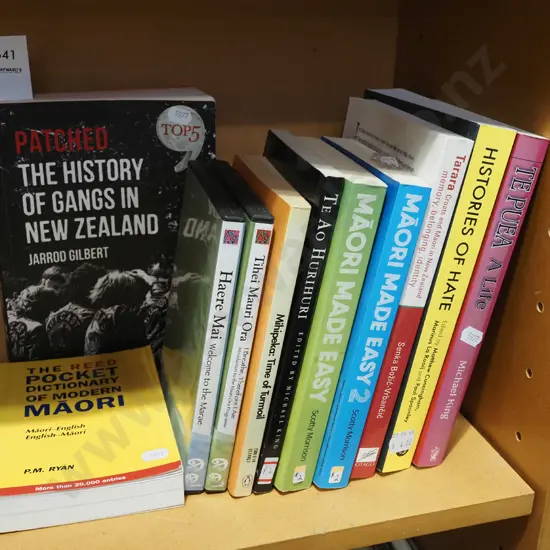 NZ books