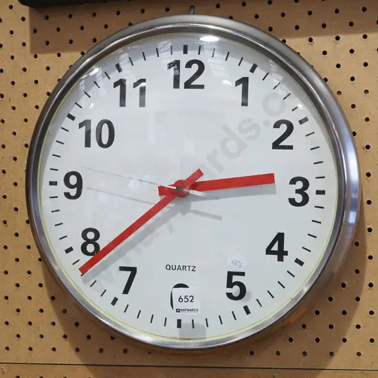 quartz wall clock