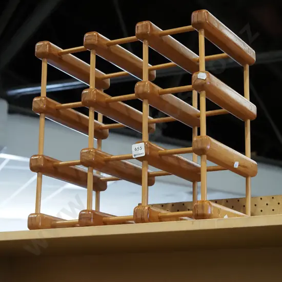 woden wine rack