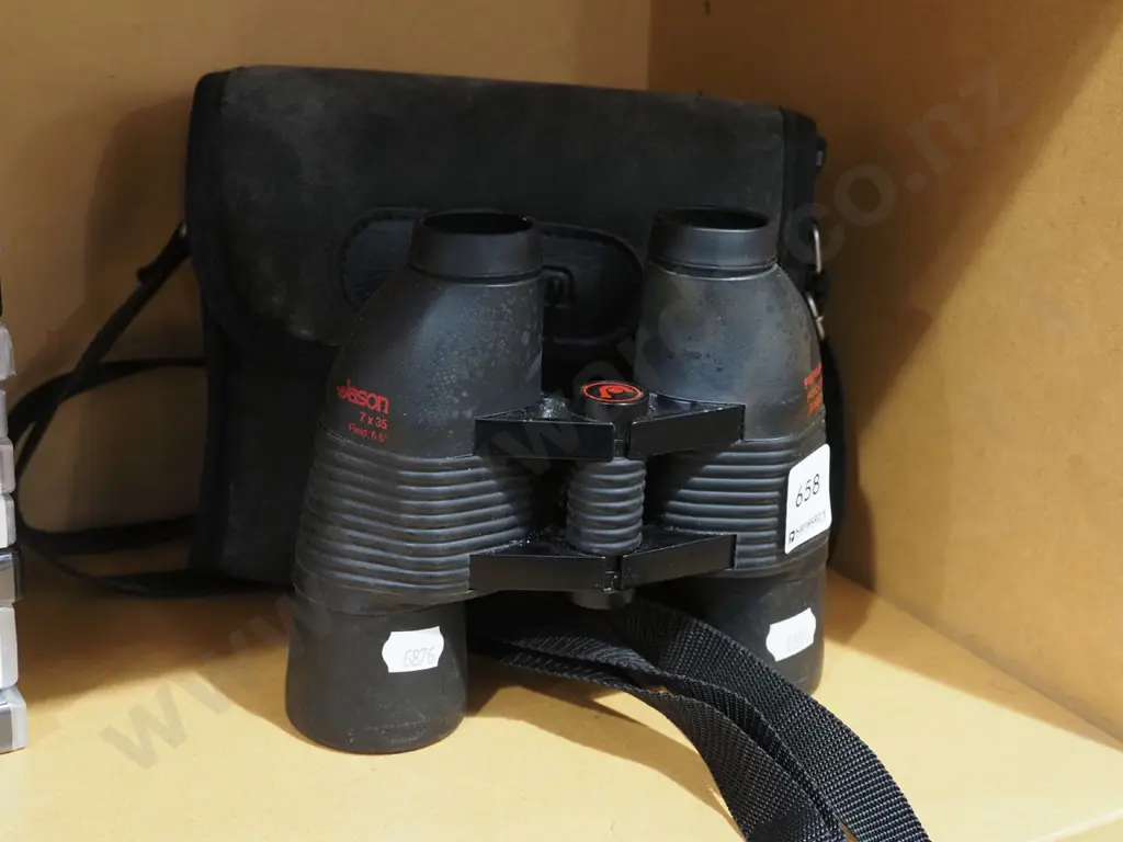 pair of Jason 7x35 binoculars - need a clean Image 1++