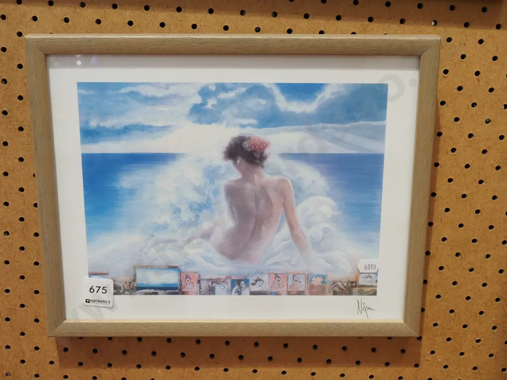 framed print - woman  Image 1++