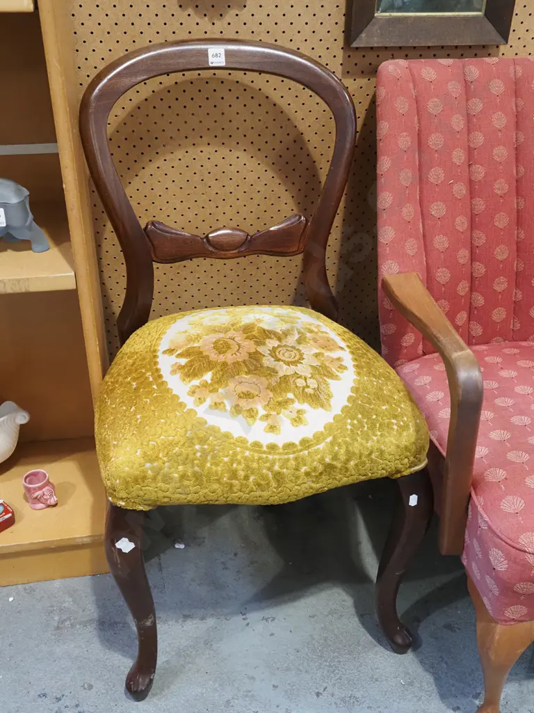 mahogany floral cab leg chair Image 1++