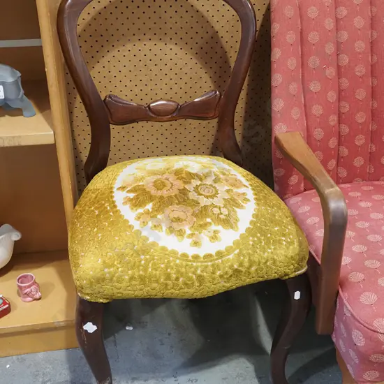 mahogany floral cab leg chair