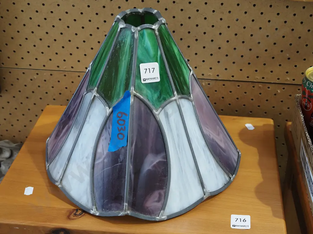 leadlight lightshade H230 Image 1++