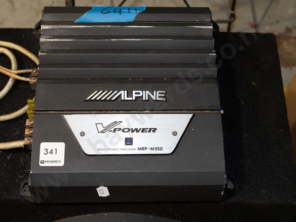 Alpine car audio speaker with mono power amplifier Image 1++