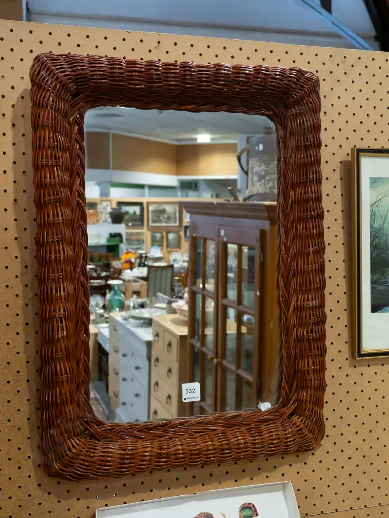 woven cane wall mirror H560 Image 1++