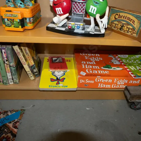 books, cat in the hat board game