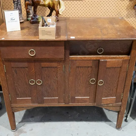 oak 2 door, 1 drawer record cabinet/sideboard  H800 W960 D540 - varnish needs attention
