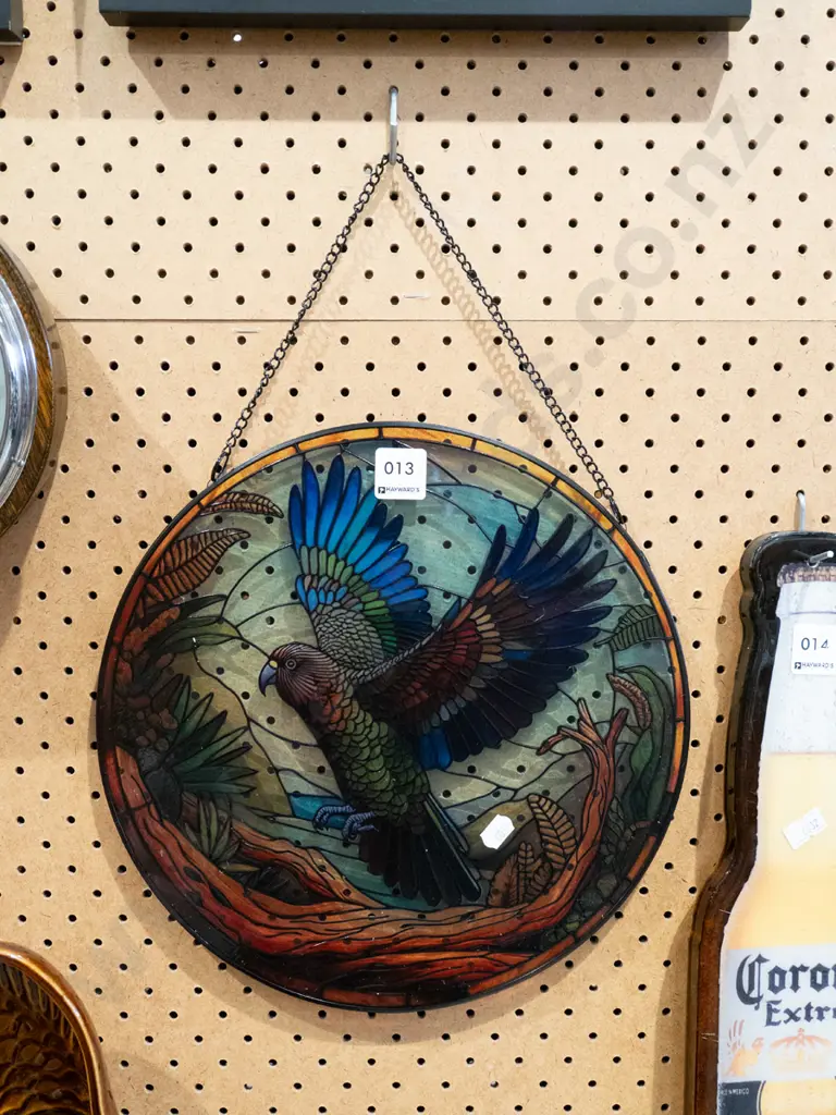 wall hanging stained glass style kea and bush Image 1++