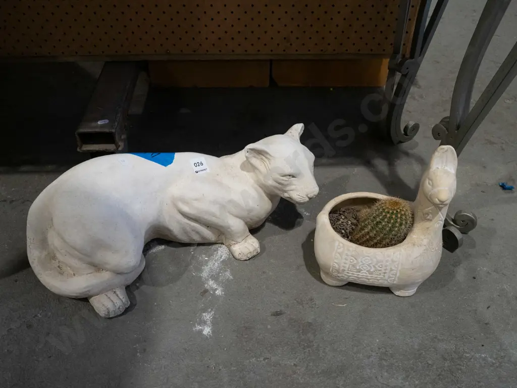 cast concrete cat garden ornament,  cacti in composite planter Image 1++