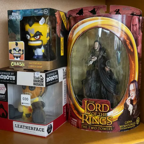 boxed Crash Bandicoot Doctor Neo, boxed Texas Chainsaw Leatherface, boxed Lord of the Rings Grima