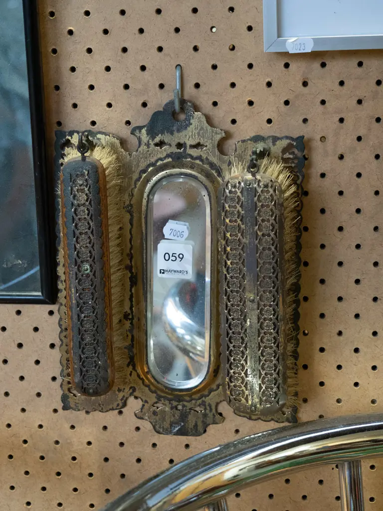vintage wall hanging brush and mirror set Image 1++