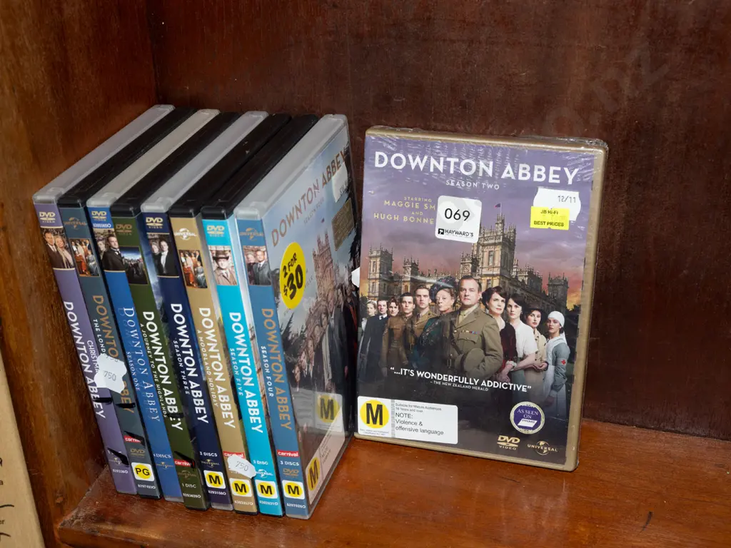 Downton Abbey DVDs Image 1++