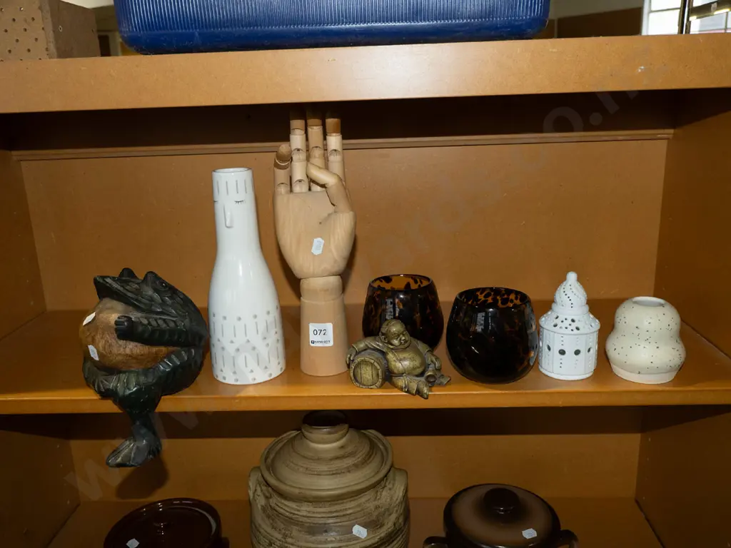 articulated hand model, vases etc Image 1++