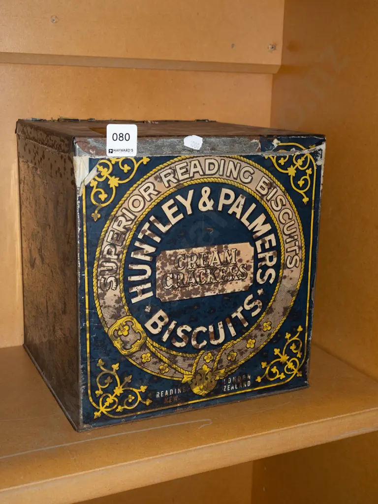 vintage Hunter and Palmer biscuit tin Image 1++