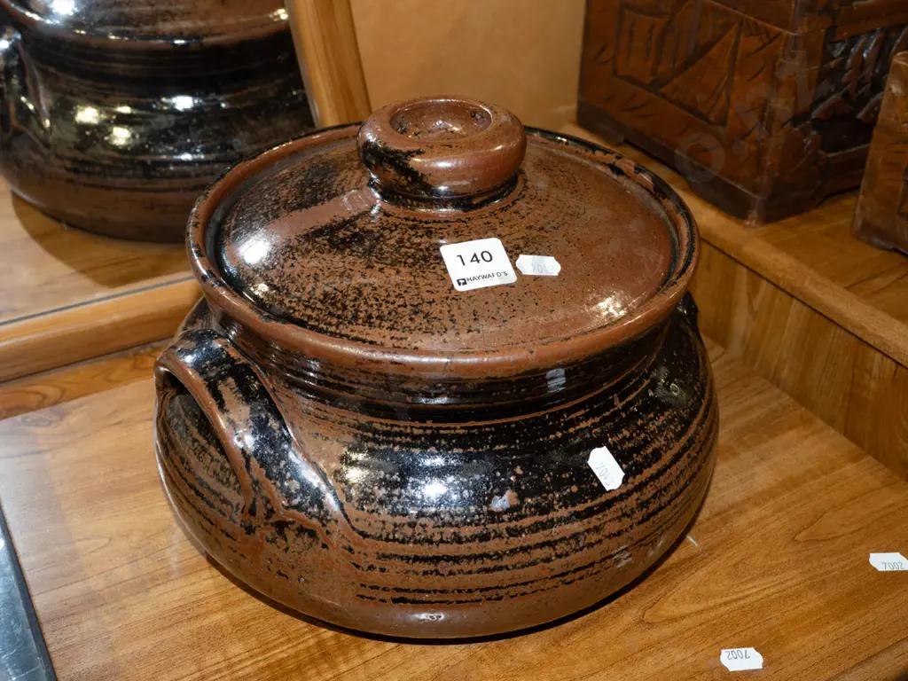 pottery casserole Diam270 Image 1++